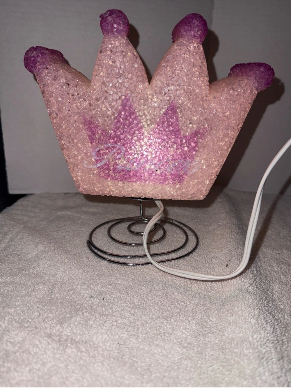 pink crown-shaped textured plastic "popcorn" table lamp